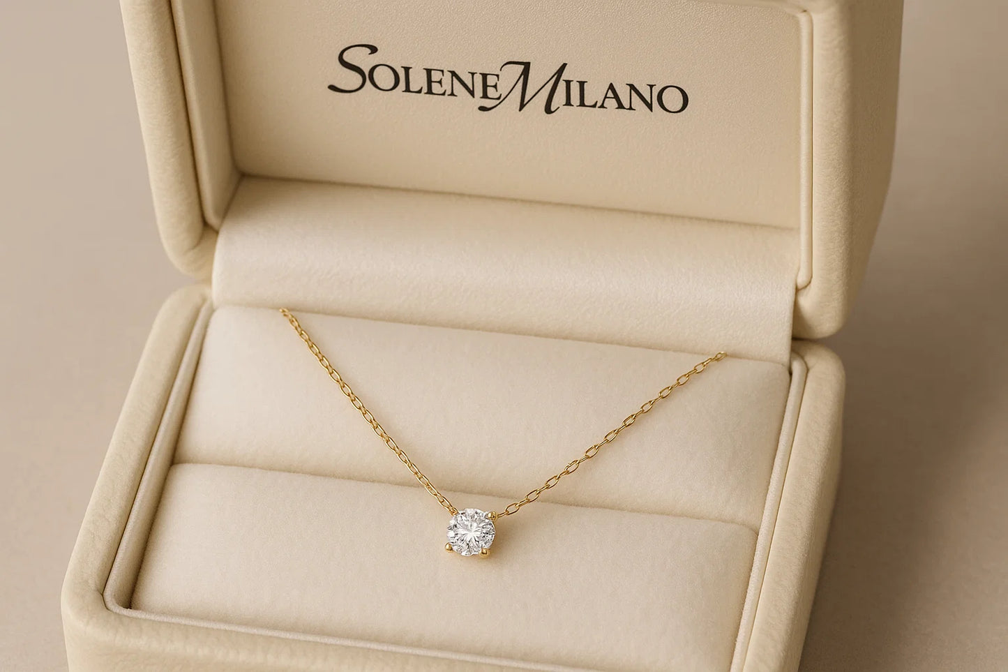 Luz Clara Necklace