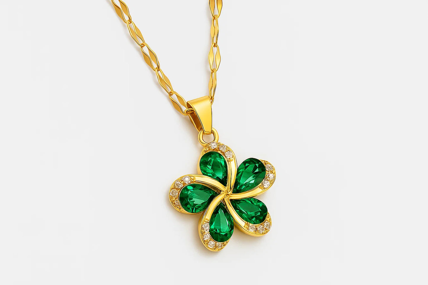 Fleur d’Émeraude Pendant