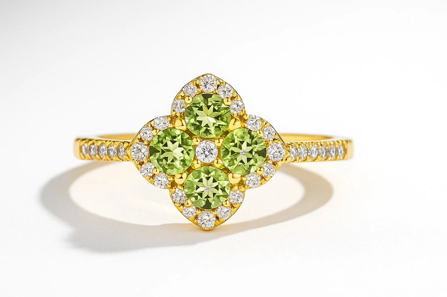 Emerald Bloom Ring – Timeless Elegance in Gold