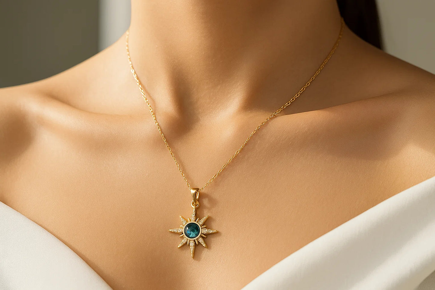 Auréole Bleu – Celestial Pendant Necklace