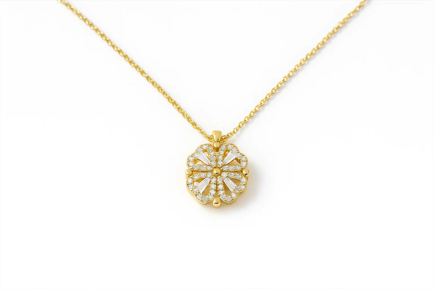 Clover Heart Shine
